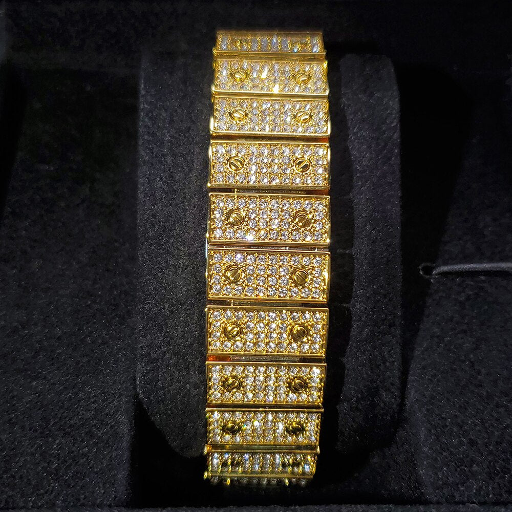 Fully Iced Out Gold plated King Square Horloge