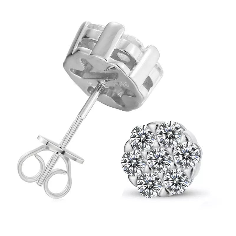 Zilveren Oorbellen met 7 Moissanite Diamanten