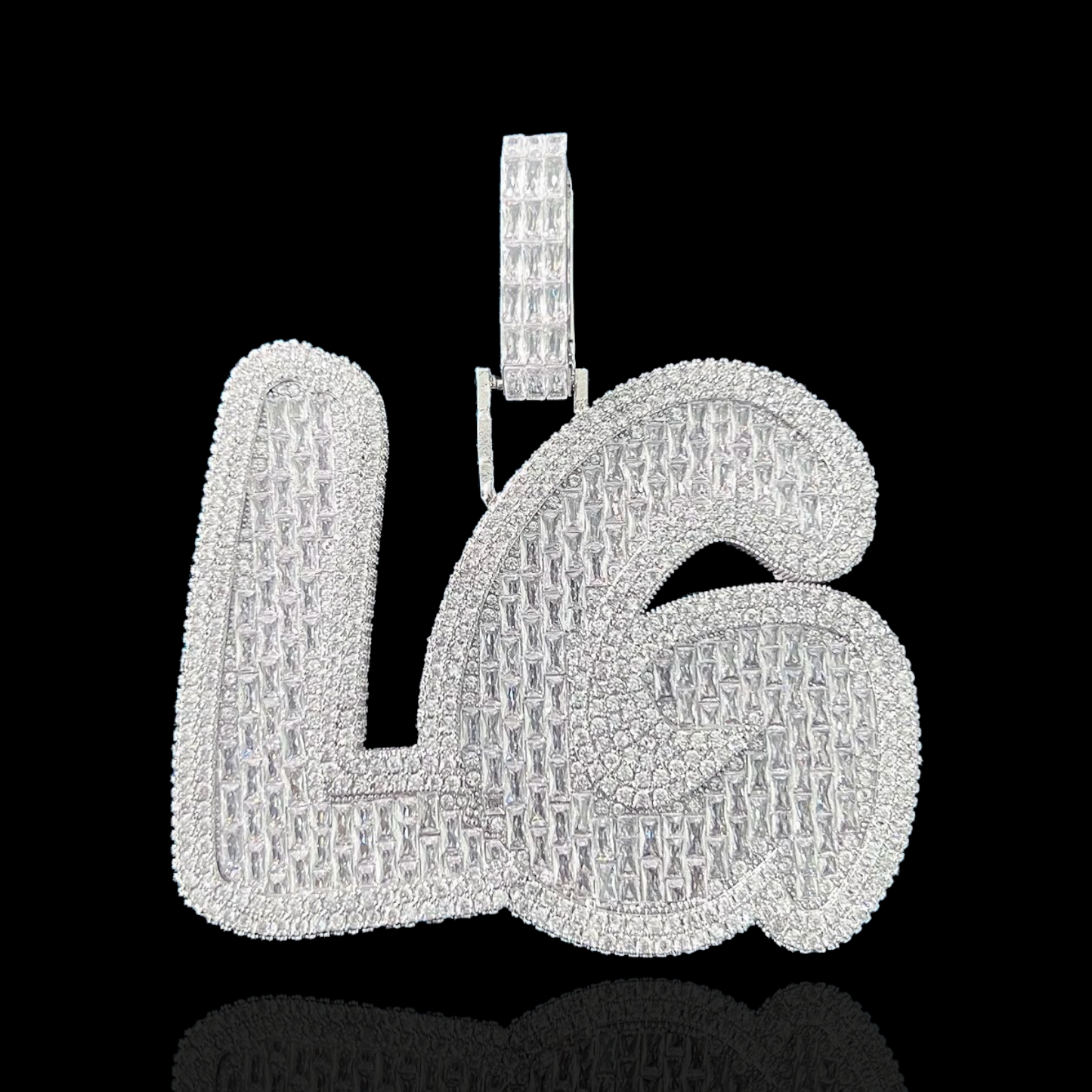 Grote Baguette Diamanten Naamhanger