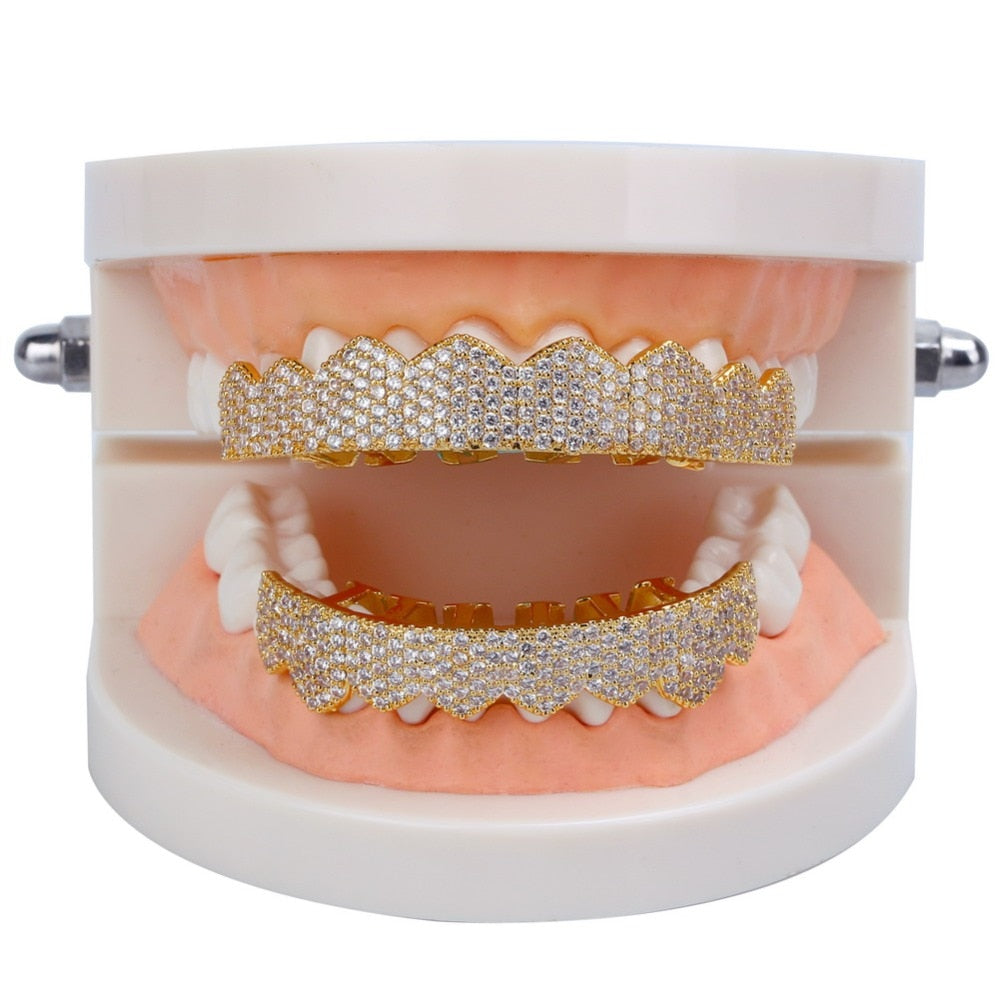 8/8 Premium Gold plated Iced Out Grillz Set